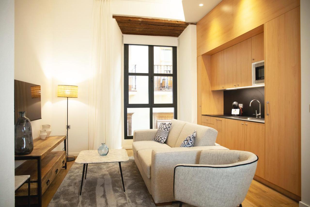 Nqn Aparts & Suites Sevilla Экстерьер фото