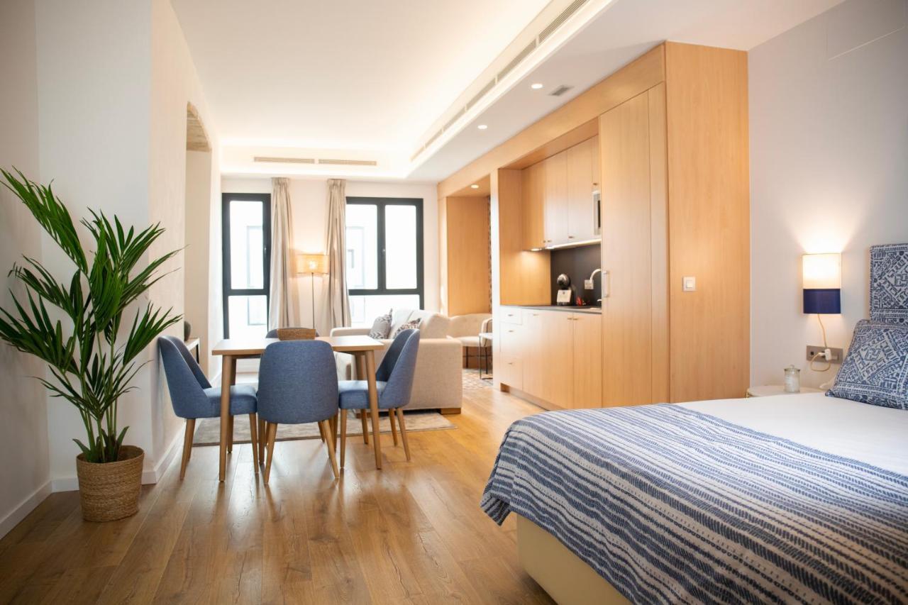 Nqn Aparts & Suites Sevilla Экстерьер фото