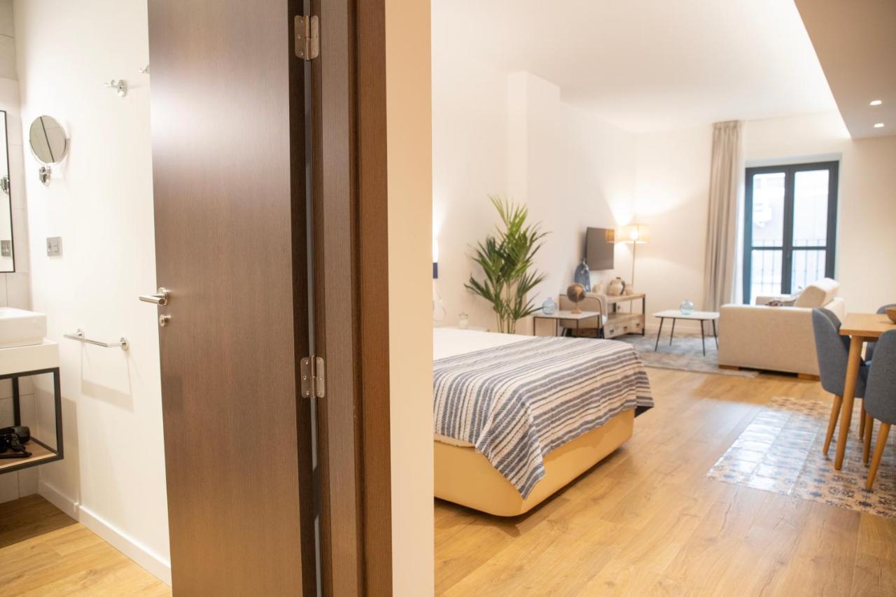 Nqn Aparts & Suites Sevilla Экстерьер фото